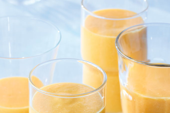 Mango and Cantaloupe Smoothie